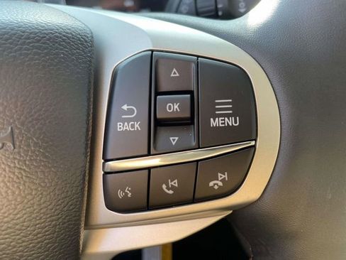 New 2026 Ford Explorer Active w/ Active Comfort Package image 21