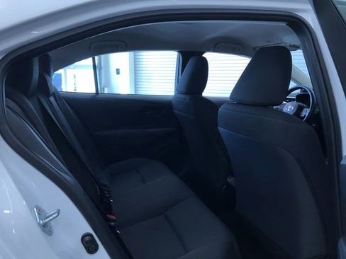 Used 2025 Toyota Corolla LE image 22