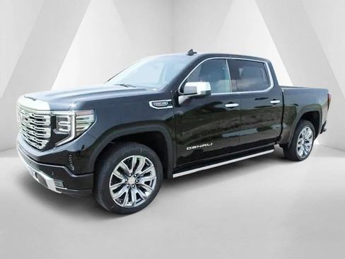 New 2025 GMC Sierra 1500 Denali w/ Denali Reserve Package AWD/4WD image 3