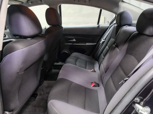 Used 2014 Chevrolet Cruze LT w/ RS Package FWD image 23