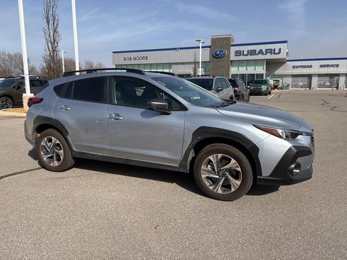 Used 2026 Subaru Crosstrek 2.0i Premium image 1