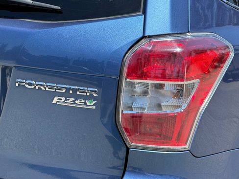 Used 2015 Subaru Forester 2.5i Touring AWD/4WD image 26