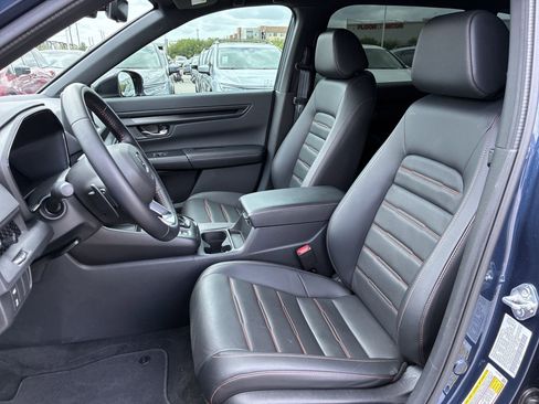 Certified 2025 Honda CR-V Sport-L image 17