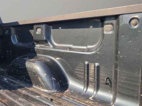 Used 2018 Chevrolet Silverado 1500 LT w/ Texas Edition image 20