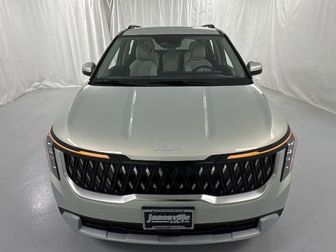 New 2026 Kia Carnival EX FWD image 8