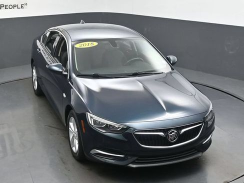 Used 2018 Buick Regal Preferred FWD image 60