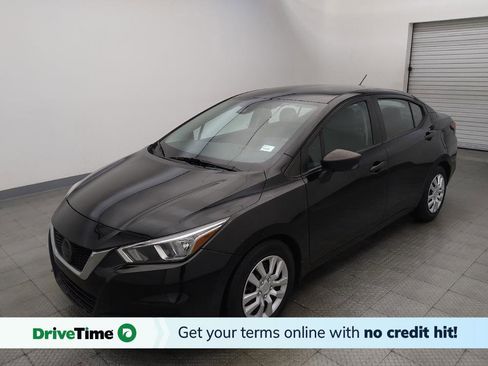 Used 2020 Nissan Versa S FWD image 1