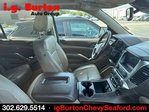 Used 2020 Chevrolet Suburban LT AWD/4WD image 7