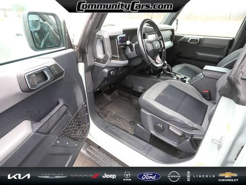 Used 2021 Ford Bronco Big Bend image 11