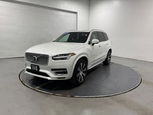 Used 2021 Volvo XC90 T8 Inscription w/ Advanced Package image 26