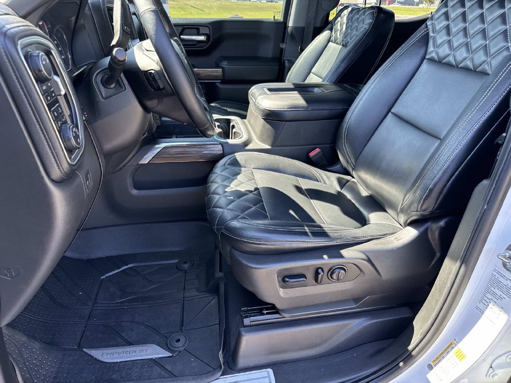 Used 2019 Chevrolet Silverado 1500 RST w/ All-Star Edition AWD/4WD image 40