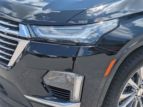 Used 2023 Chevrolet Traverse Premier w/ LPO, Floor Liner Package AWD/4WD image 12