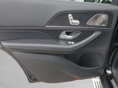 New 2026 Mercedes-Benz GLS 450 4MATIC image 11