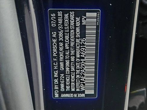 Used 2017 Porsche Cayenne S Platinum image 25