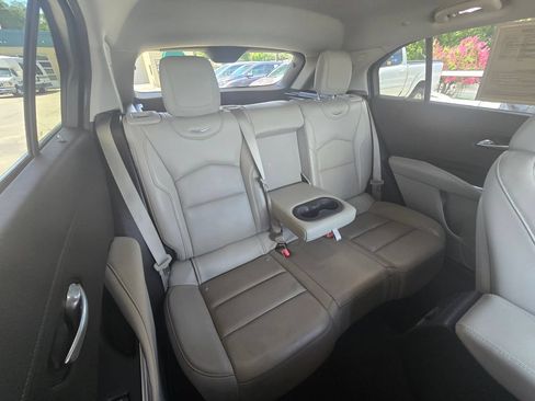 Used 2019 Cadillac XT4 Premium Luxury FWD image 41