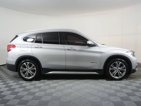 Used 2017 BMW X1 sDrive28i image 2