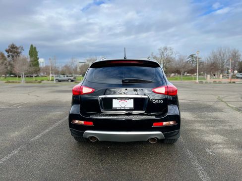 Used 2017 INFINITI QX50 AWD w/ Premium Plus Package image 6