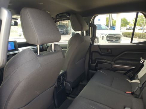 Used 2025 Toyota 4Runner SR5 RWD image 12