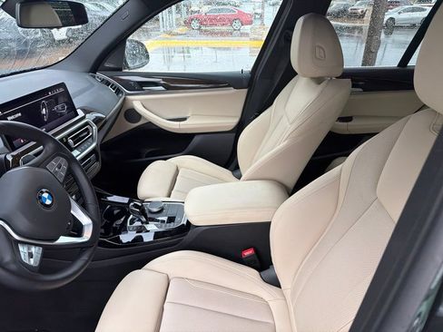 Used 2024 BMW X3 xDrive30i w/ Premium Package AWD/4WD image 4