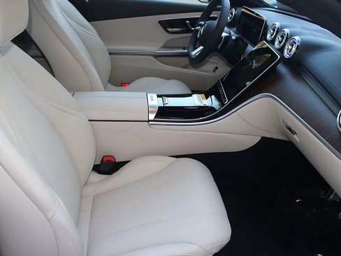 Used 2026 Mercedes-Benz CLE 300 4MATIC Coupe image 30