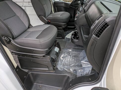 Used 2017 RAM ProMaster 1500 image 28