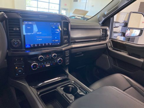 New 2026 Ford F350 Lariat w/ Lariat Premium Package image 12