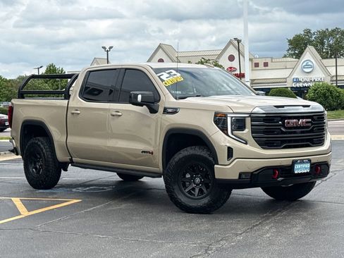 Certified 2023 GMC Sierra 1500 AT4 w/ AT4 Premium Package AWD/4WD image 2