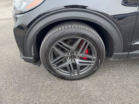 Used 2025 Ford Explorer ST w/ Sun And Sound Package image 7