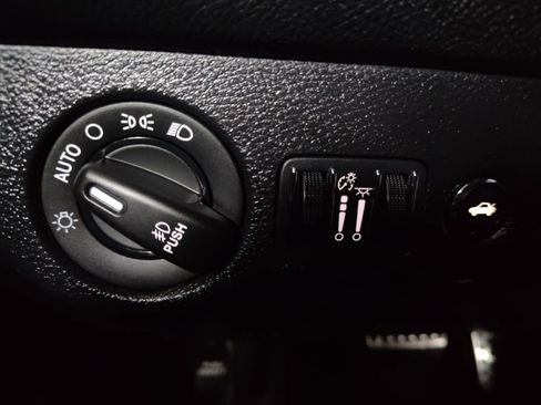 Used 2019 Dodge Challenger R/T Scat Pack w/ Dynamics Package image 11