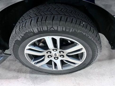 Used 2024 Ford Expedition Max Limited RWD image 32