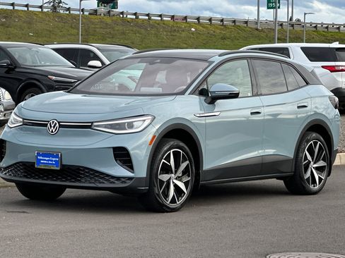 Used 2023 Volkswagen ID.4 Pro S image 7