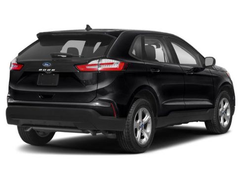 Used 2022 Ford Edge SE w/ Black Appearance Package AWD/4WD image 2