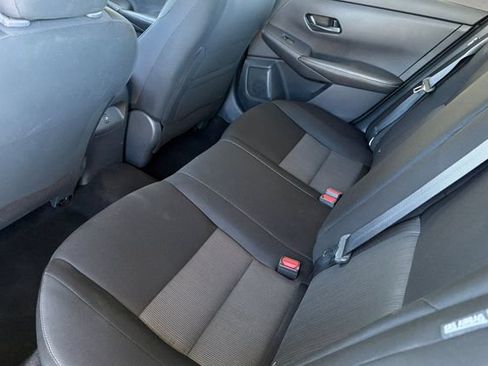 Used 2024 Nissan Sentra SV FWD image 13