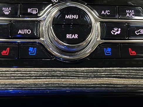 Used 2022 Lincoln Aviator Black Label Grand Touring w/ Class IV Trailer Tow Package image 37