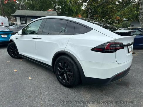 Used 2025 Tesla Model X AWD/4WD image 9