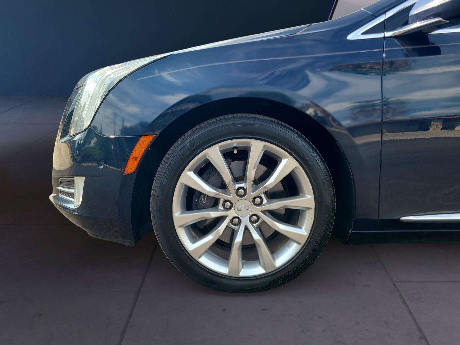 Used 2016 Cadillac XTS Luxury w/ Driver Awareness Package FWD image 9