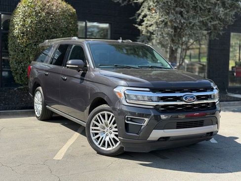 Used 2023 Ford Expedition Max Limited image 7