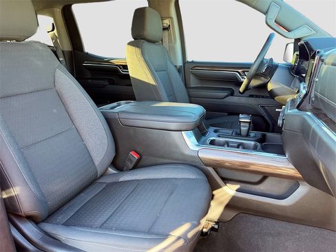 Used 2024 Chevrolet Silverado 1500 RST w/ Convenience Package II image 28