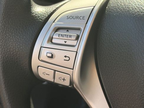 Used 2017 Nissan Altima 2.5 S w/ Power Driver Seat Package FWD image 35