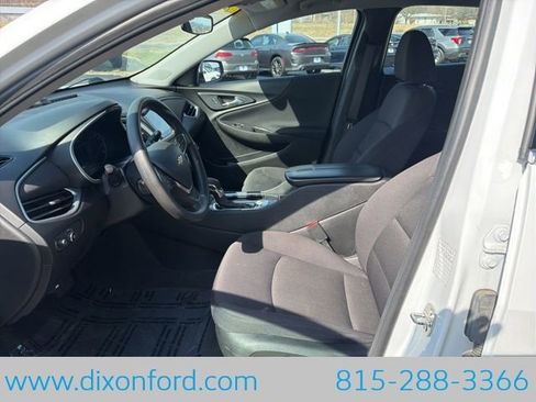 Used 2023 Chevrolet Malibu LT FWD image 10