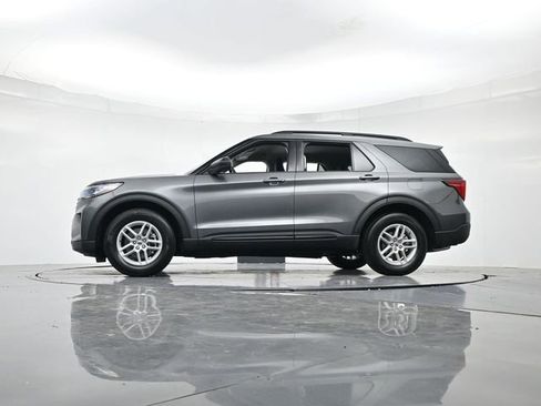New 2026 Ford Explorer Active RWD image 38