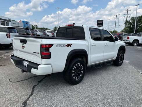 Used 2022 Nissan Frontier PRO-4X AWD/4WD image 24
