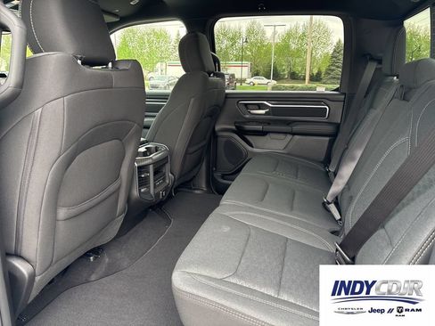 New 2026 RAM 1500 Big Horn AWD/4WD image 9