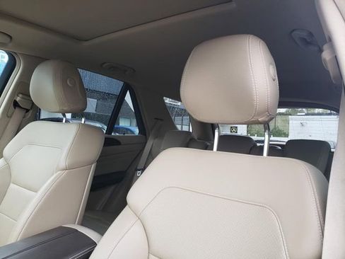 Used 2015 Mercedes-Benz ML 350 4MATIC image 23