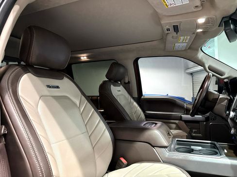 Used 2019 Ford F250 Limited w/ FX4 Off-Road Package image 31