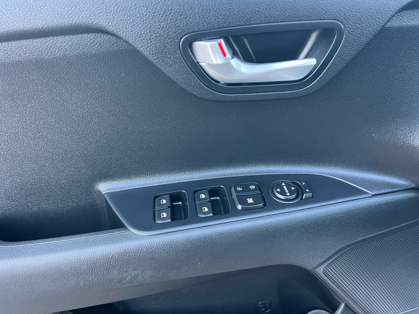 Used 2022 Kia Rio LX FWD image 10