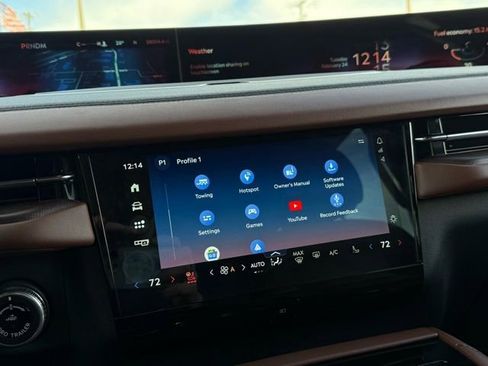 Used 2025 Lincoln Navigator Reserve image 30