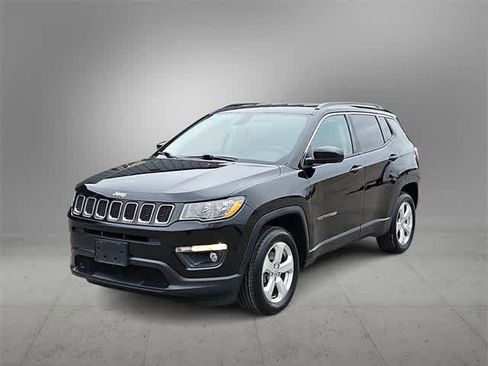 Used 2021 Jeep Compass Latitude w/ Convenience Group image 4