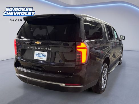 New 2026 Chevrolet Suburban LT w/ Comfort Package image 5