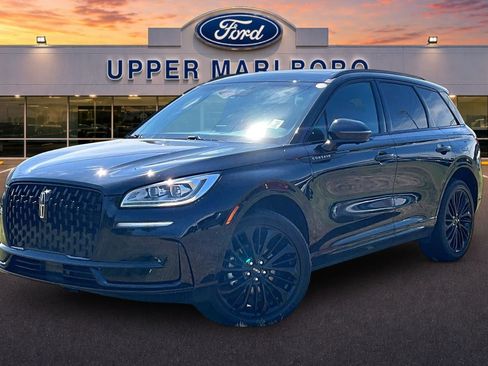 Used 2023 Lincoln Corsair Reserve w/ Equipment Group 201A AWD/4WD image 12